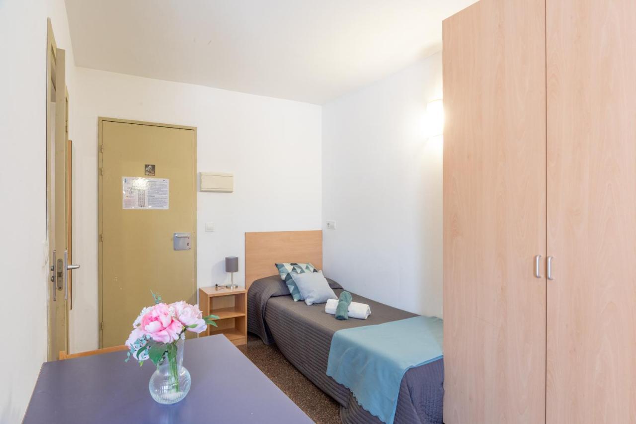 Residencia Universitaria La Ciutadella Barcellona Esterno foto