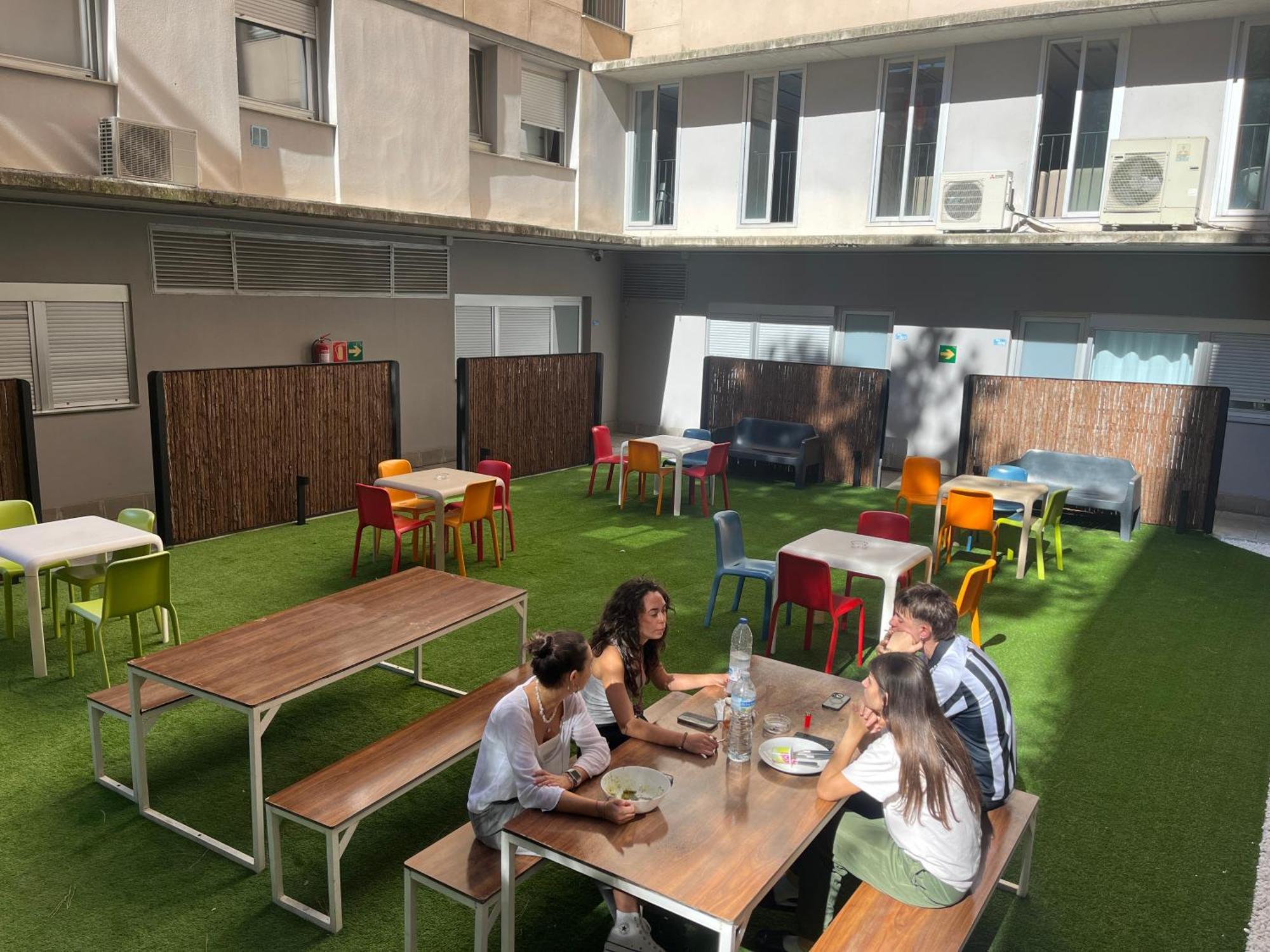 Residencia Universitaria La Ciutadella Barcellona Esterno foto